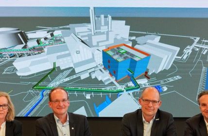 Stadtwerke Flensburg und Johnson Controls unterzeichnen Vertrag für (Foto: Stadtwerke Flensburg. Johnson Controls)