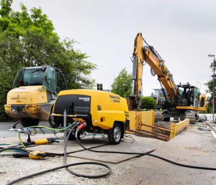 Der M50E ist das Multitalent für den Einsatz auf der Baustelle. (Foto: KAESER KOMPRESSOREN SE)